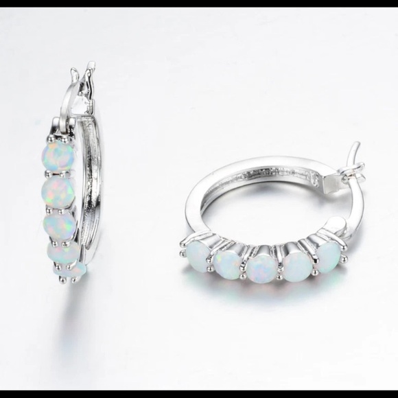 Womens 925 Sterling Silver Fire Opal Round Circle Huggie Hoop Earrings Gift I80 - Picture 4 of 5